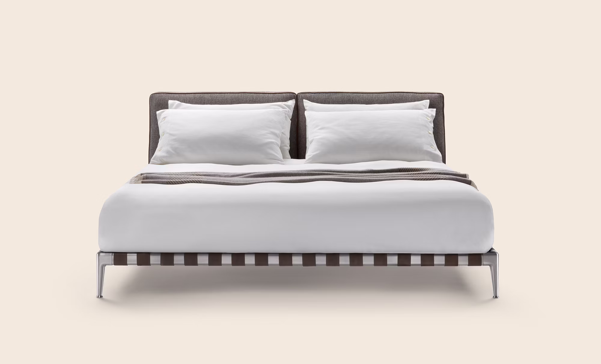 Gregory Bed by Flexform